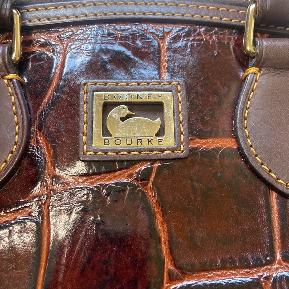 Dooney and Bourke Leather Bag - Picture 3 of 16